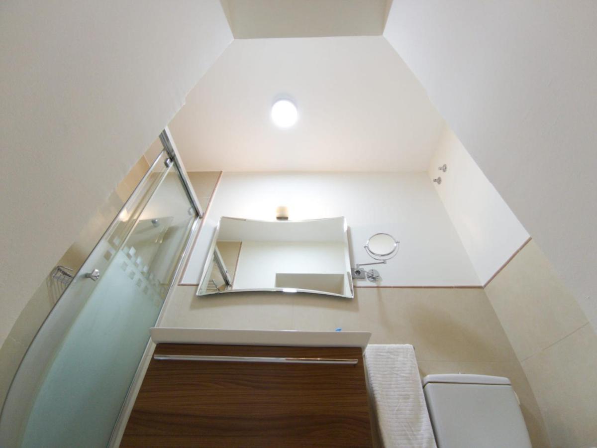 Apartamento Spinola Home Севиля Екстериор снимка