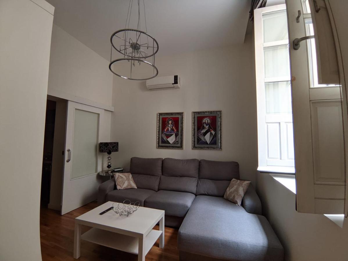 Apartamento Spinola Home Севиля Екстериор снимка