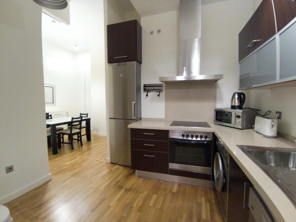 Apartamento Spinola Home Севиля Екстериор снимка