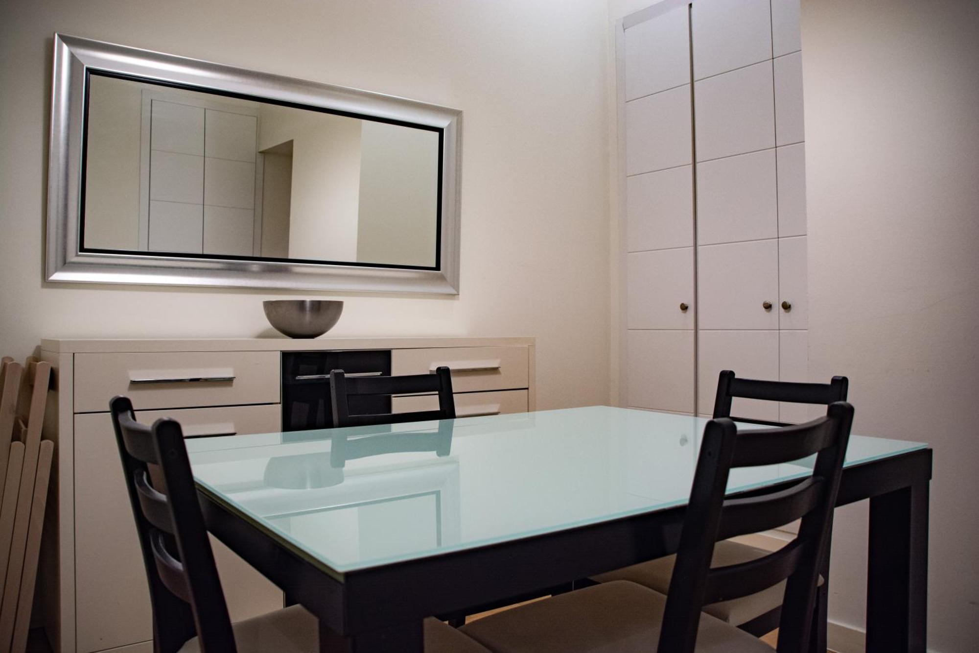 Apartamento Spinola Home Севиля Екстериор снимка