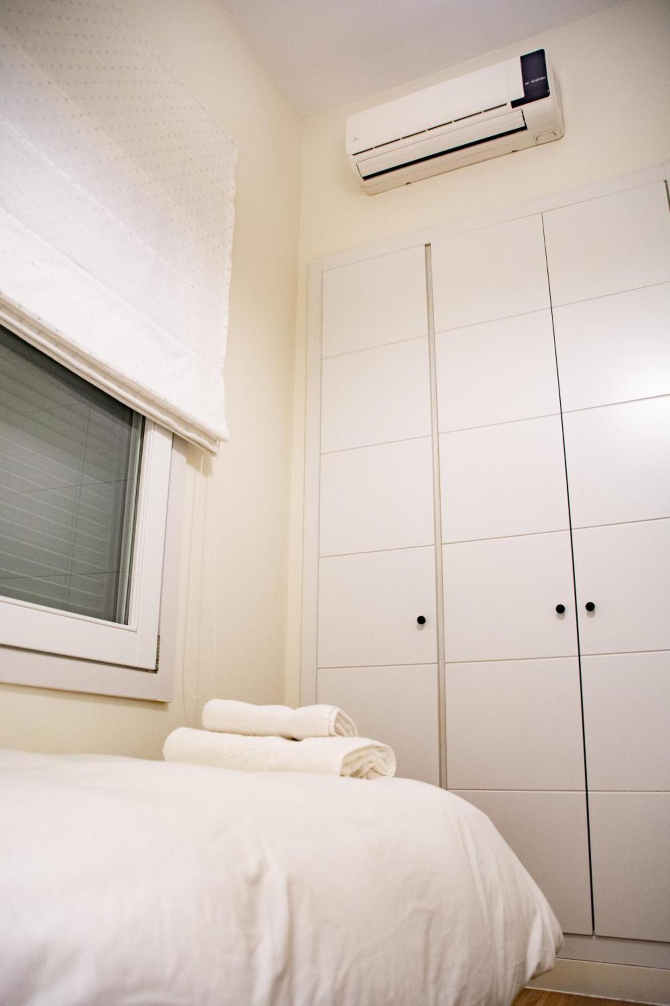 Apartamento Spinola Home Севиля Екстериор снимка