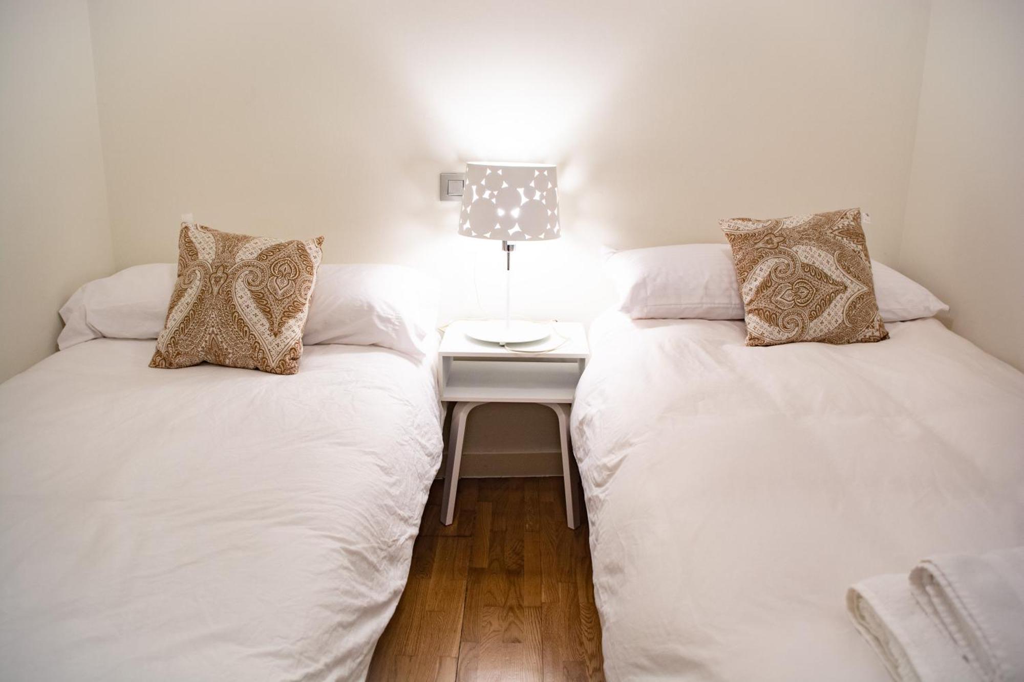 Apartamento Spinola Home Севиля Екстериор снимка