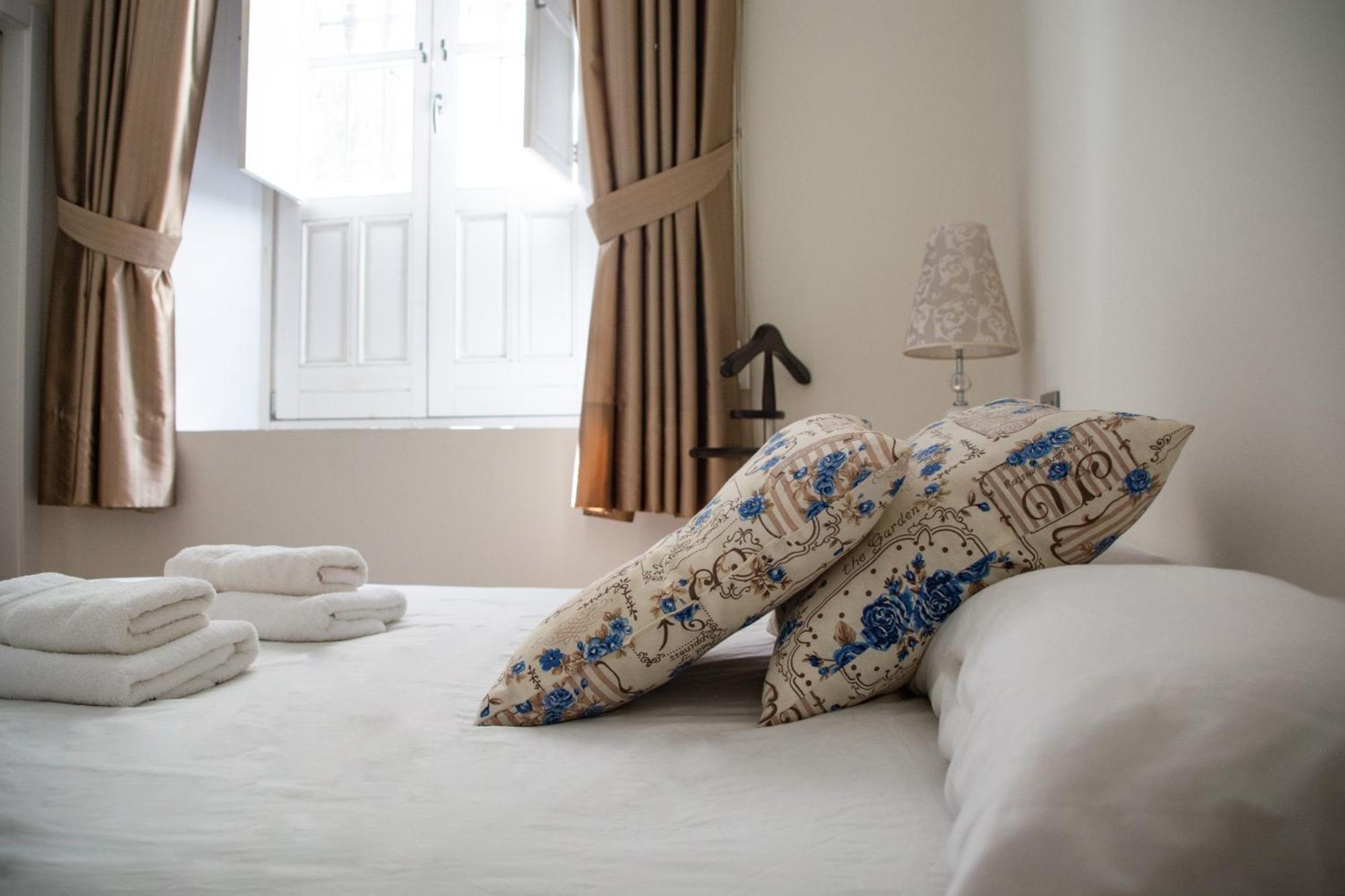 Apartamento Spinola Home Севиля Екстериор снимка