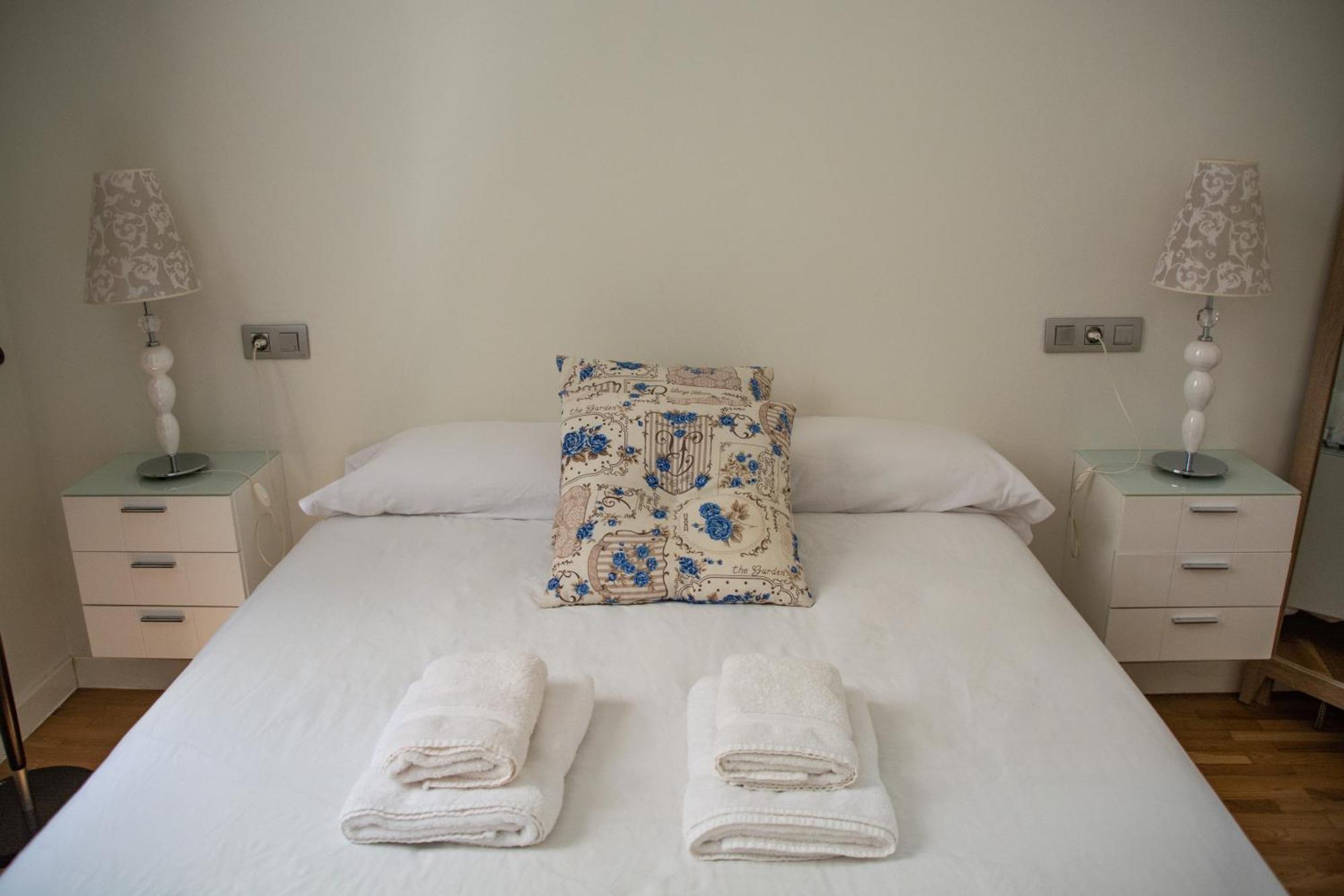 Apartamento Spinola Home Севиля Екстериор снимка